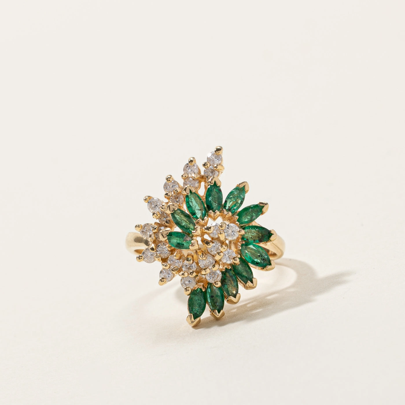 Modern Design Soft Appeal Emerald & Diamond Cocktail Ring | 0.65ctw | 0.48ctw | SZ 6.5 |