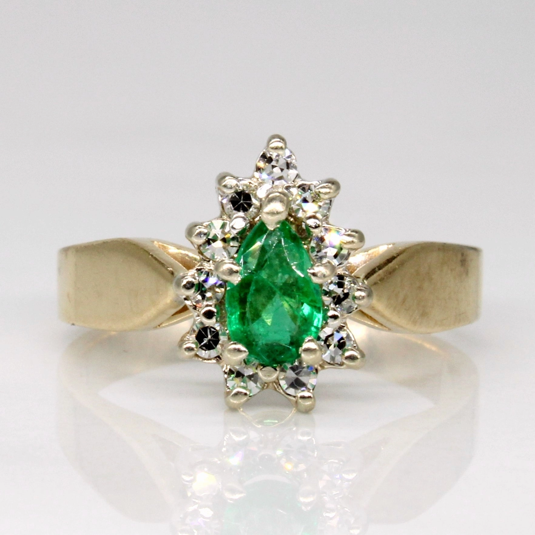 Allure Edge Emerald & Diamond Halo Ring | 0.36ct, 0.11ctw | SZ 6 |