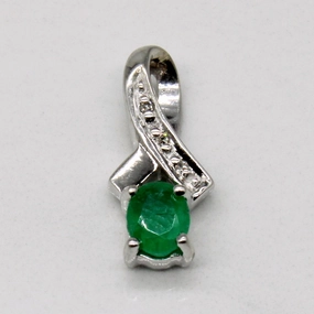 Emerald & Diamond Pendant | 0.26ct, 0.01ctw | Luxury Casual