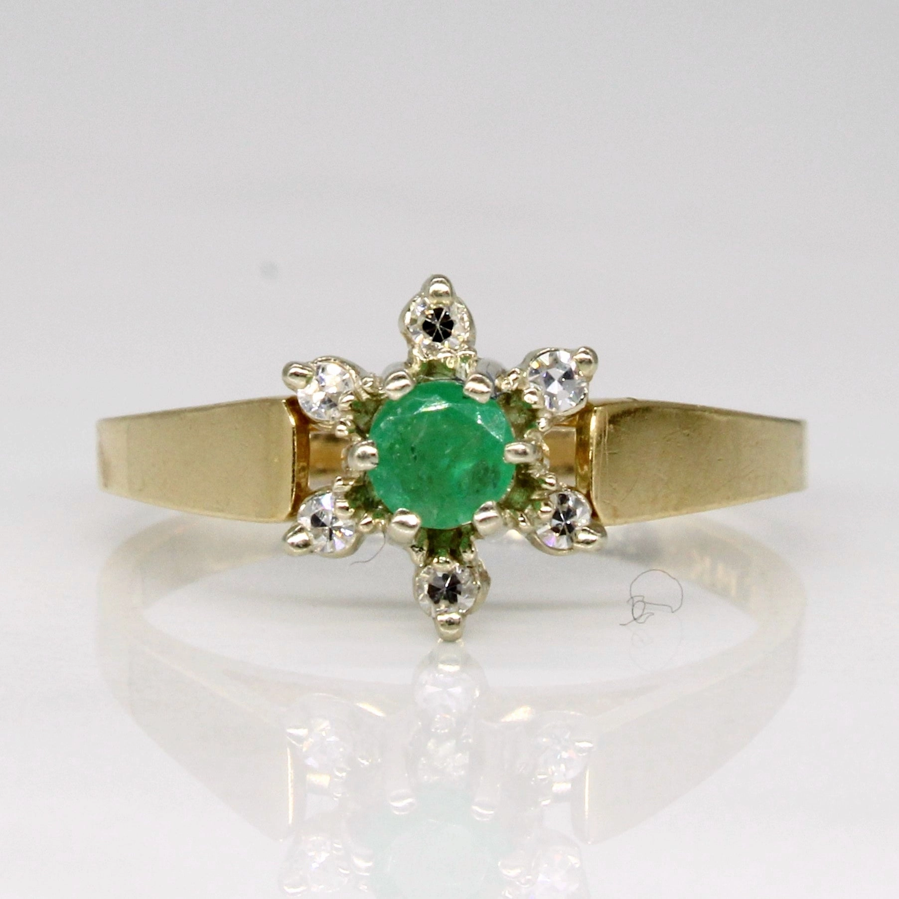 Emerald & Diamond Ring | 0.16ct, 0.06ctw | SZ 5.75 | Signature Highlight Understated Feature