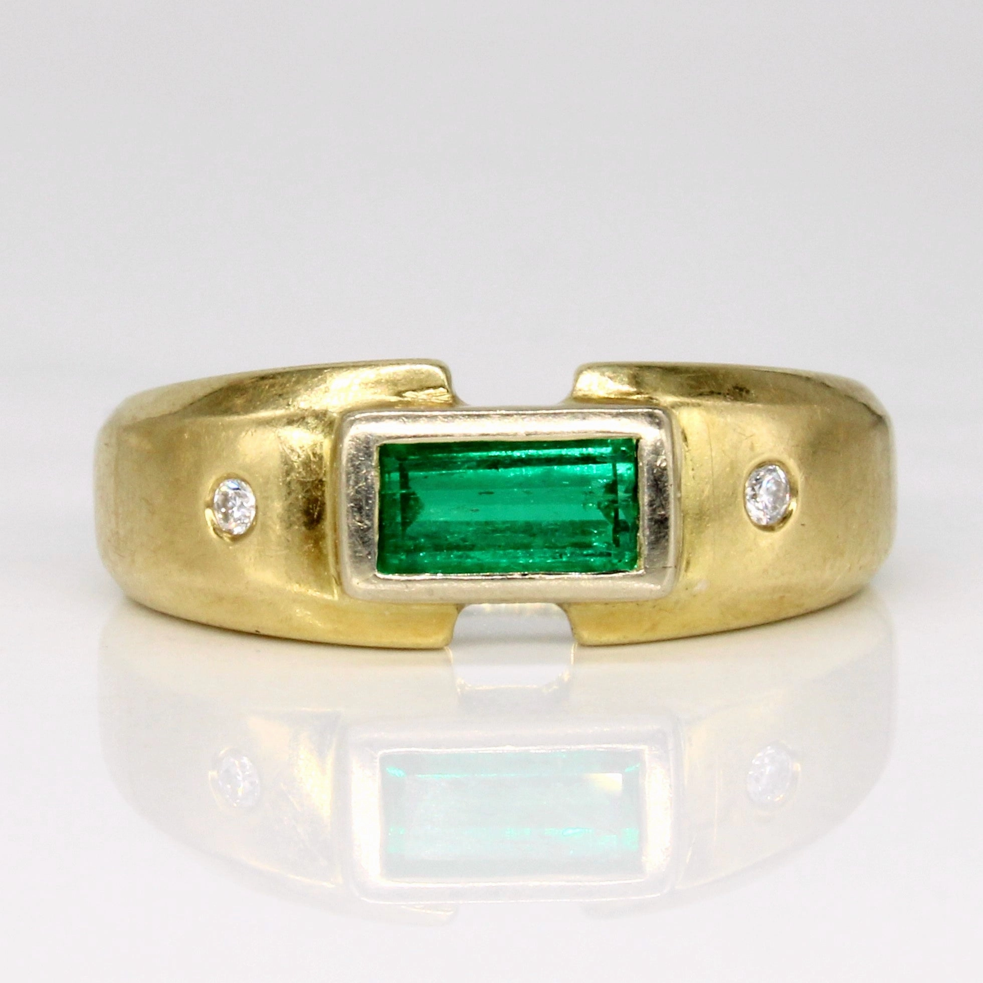 Exclusive Design Emerald & Diamond Ring | 0.70ct, 0.04ctw | SZ 7.75 |