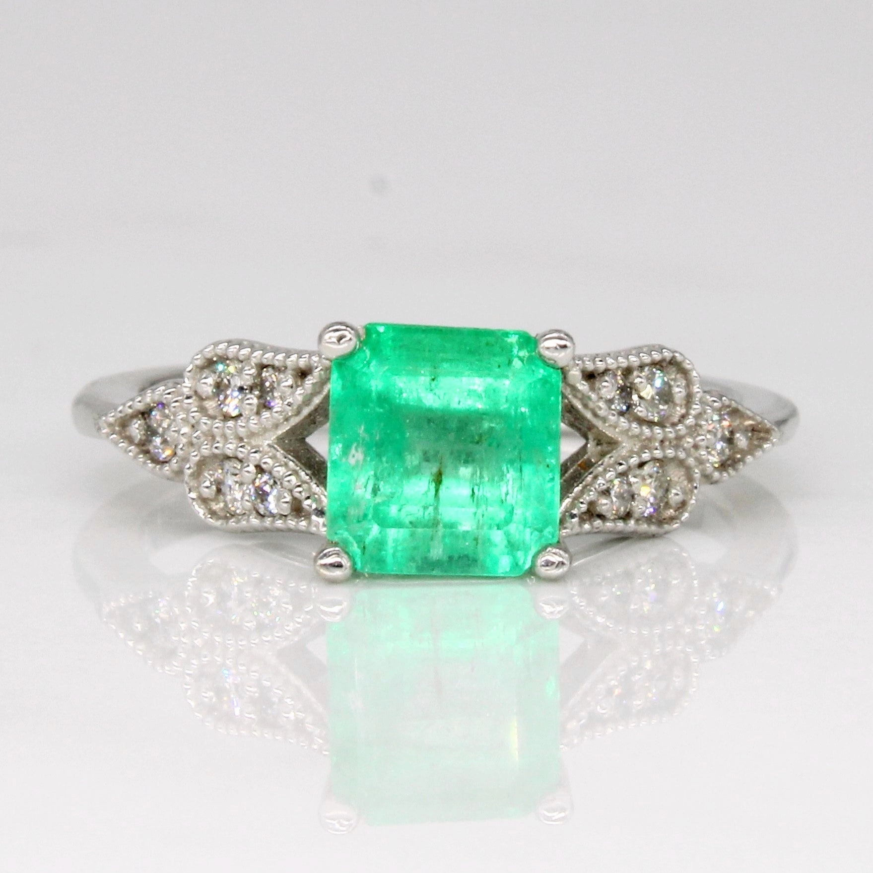 Opulent Radiance Emerald & Diamond Ring | 1.26ct, 0.14ctw | SZ 6.75 |