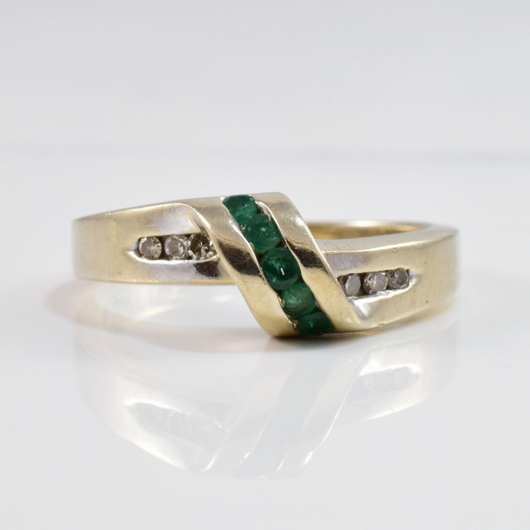 Fresh Accent Emerald and Diamond Bypass Ring | 0.05 ctw SZ 5.5 |
