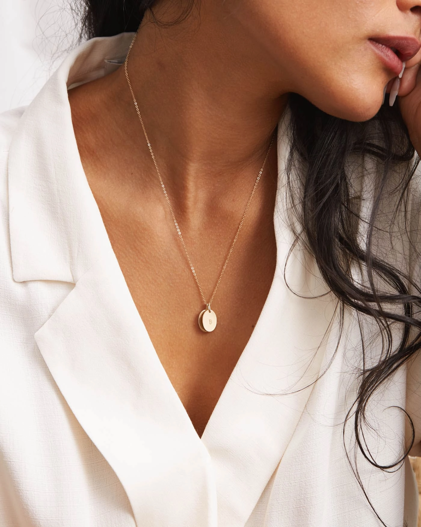 Extra Diana Oval - 9x13mm Quiet Glow Luxury Vibe