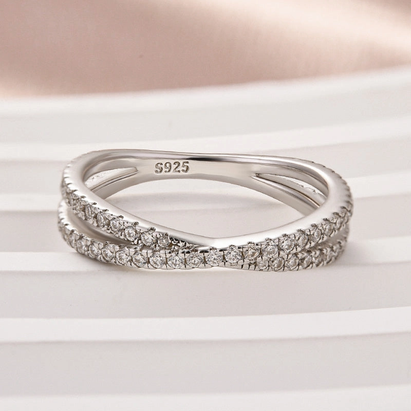 Louily Moissanite 2.0 Ct X Criss Cross Wedding Band Fashion Touch