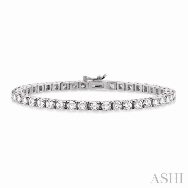 Cross-Cultural Acceptance 10 Ctw Square Shape Round Cut Diamond Tennis Bracelet in 14K White gold