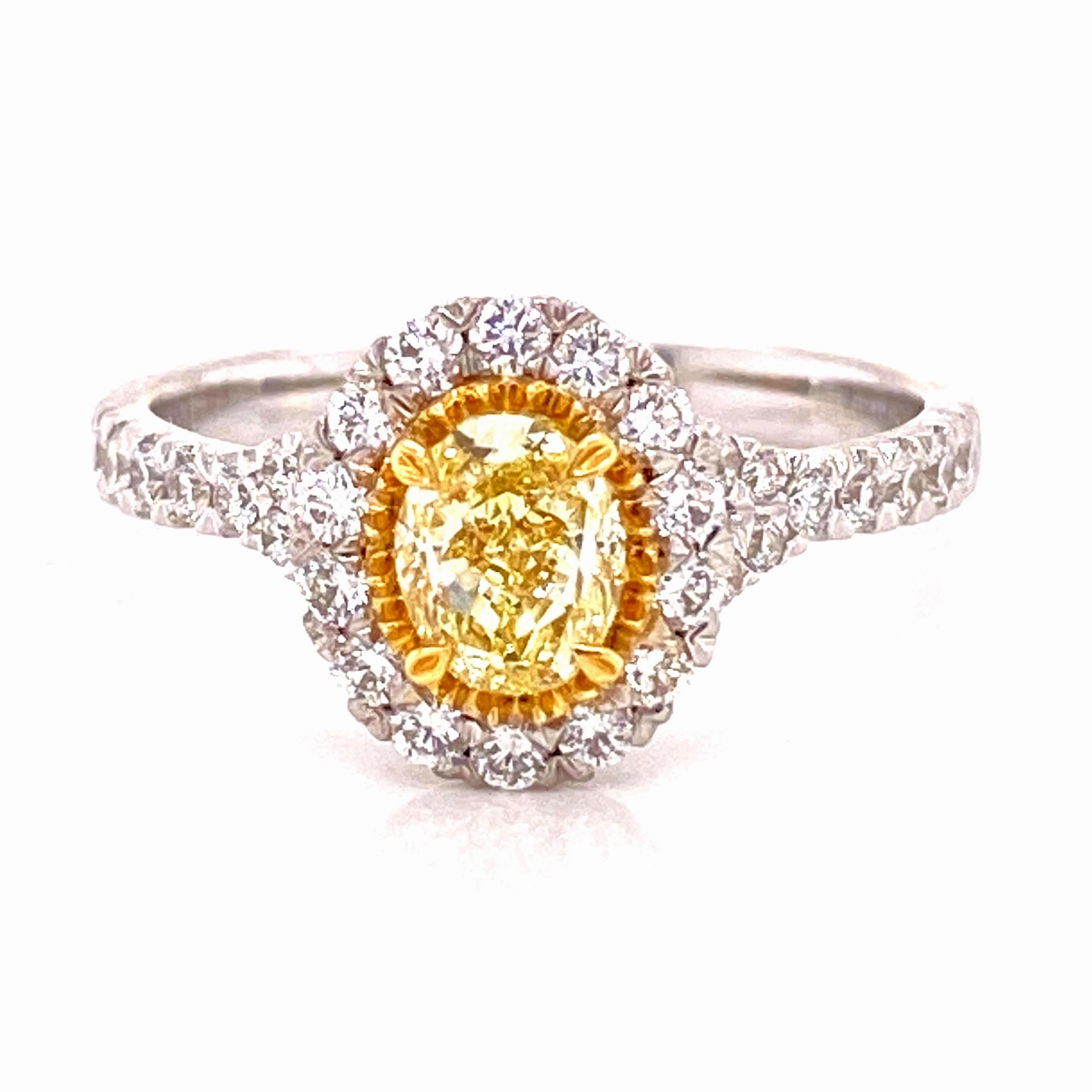 Brilliant Decoration Classic Creation FANCY YELLOW OVAL WITH DIAMOND HALO (1.17cttw)
