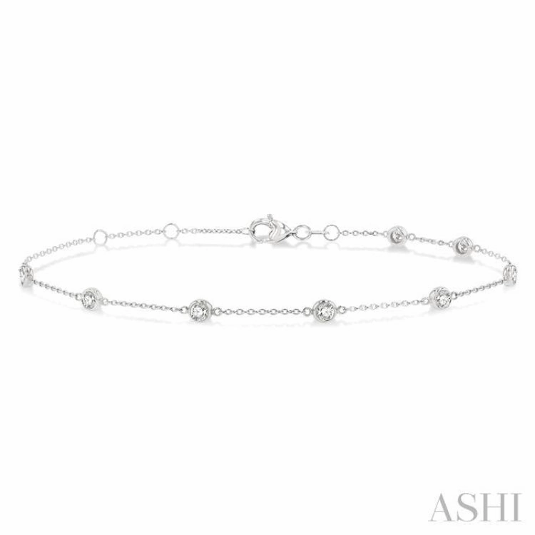 Serene Touch 1/2 Ctw Circular Mount Round Cut Diamond Station Bracelet in 14K White Gold