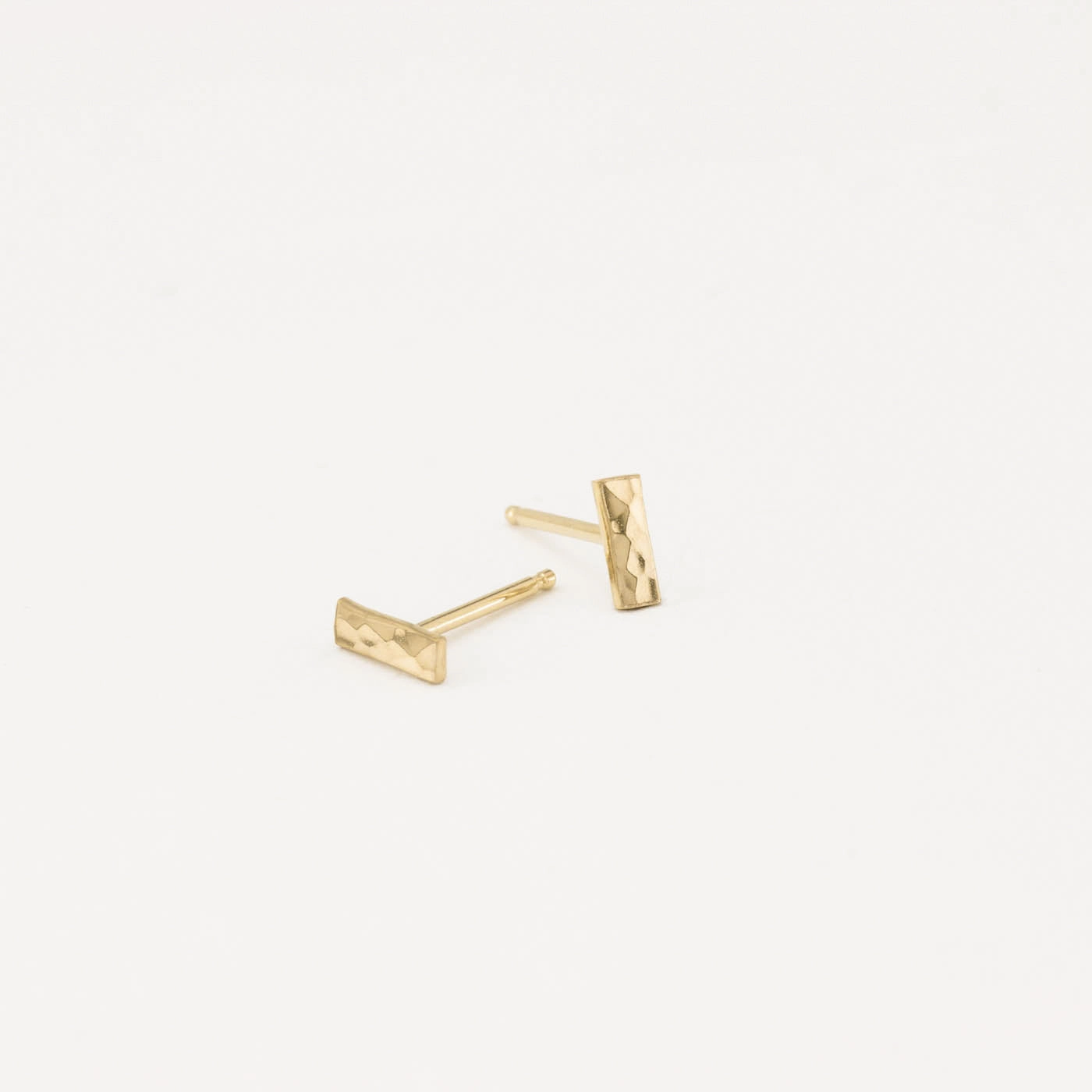 Flat Bar Studs Wedding accessory