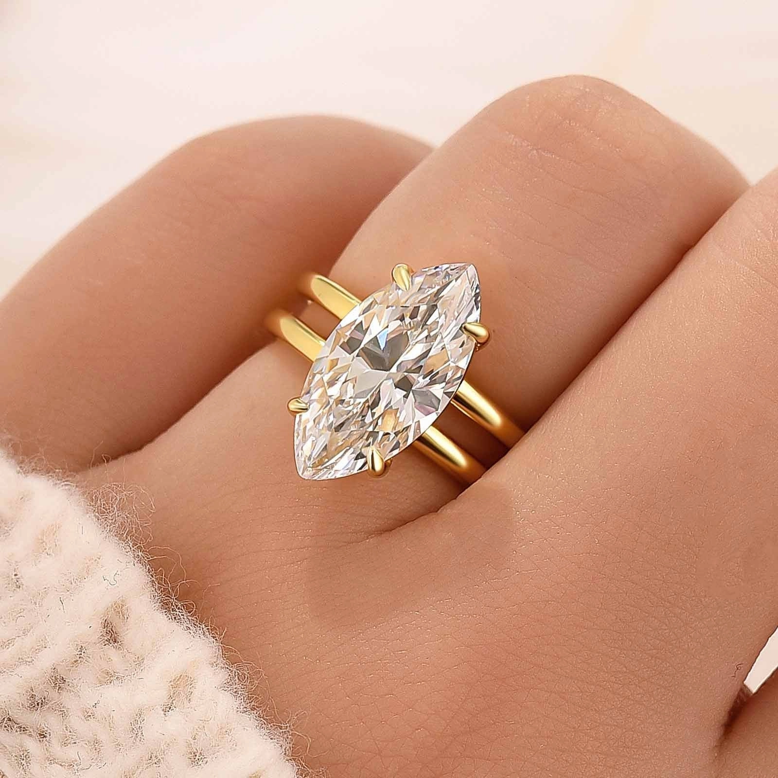 Unique 4.0Ct Marquise Cut Solitaire Engagement Ring Travel Ring Fresh Accent