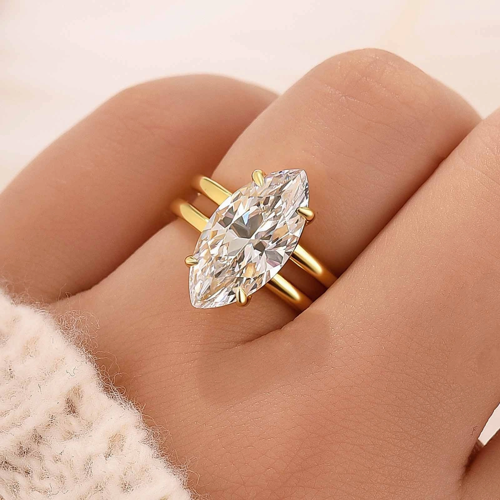 Everyday Appeal Romantic Glow Unique 4.0Ct Marquise Cut Solitaire Engagement Ring Travel Ring