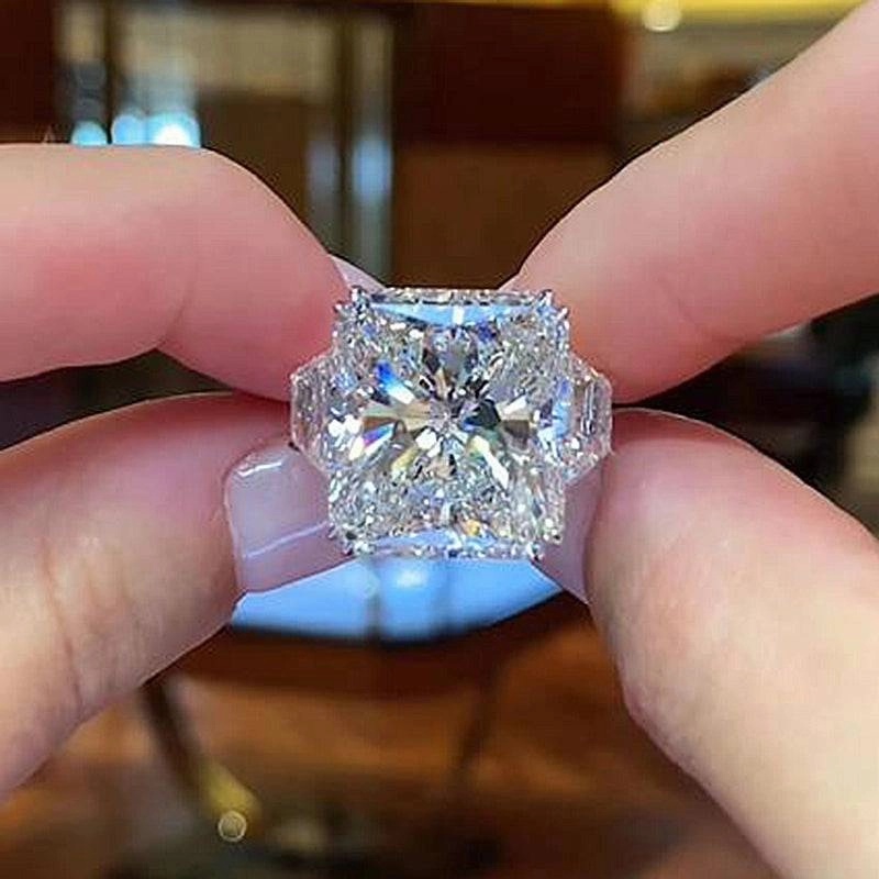 Luxury Glow Louily Luxurious 12Ct Crushed Ice Hybrid Radiant Cut Three Stone Engagement Ring