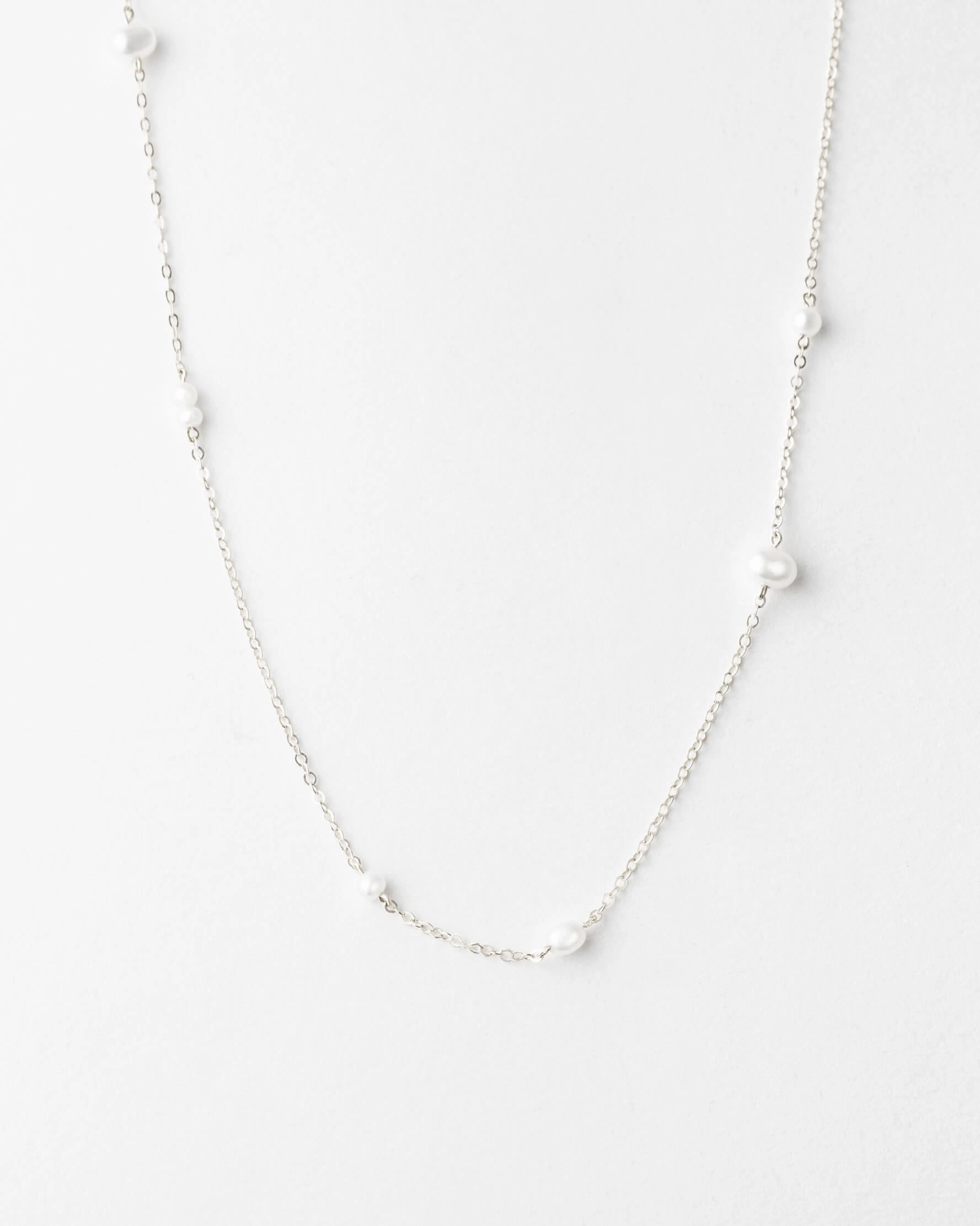 Floating Pearl Necklace Urban Highlight