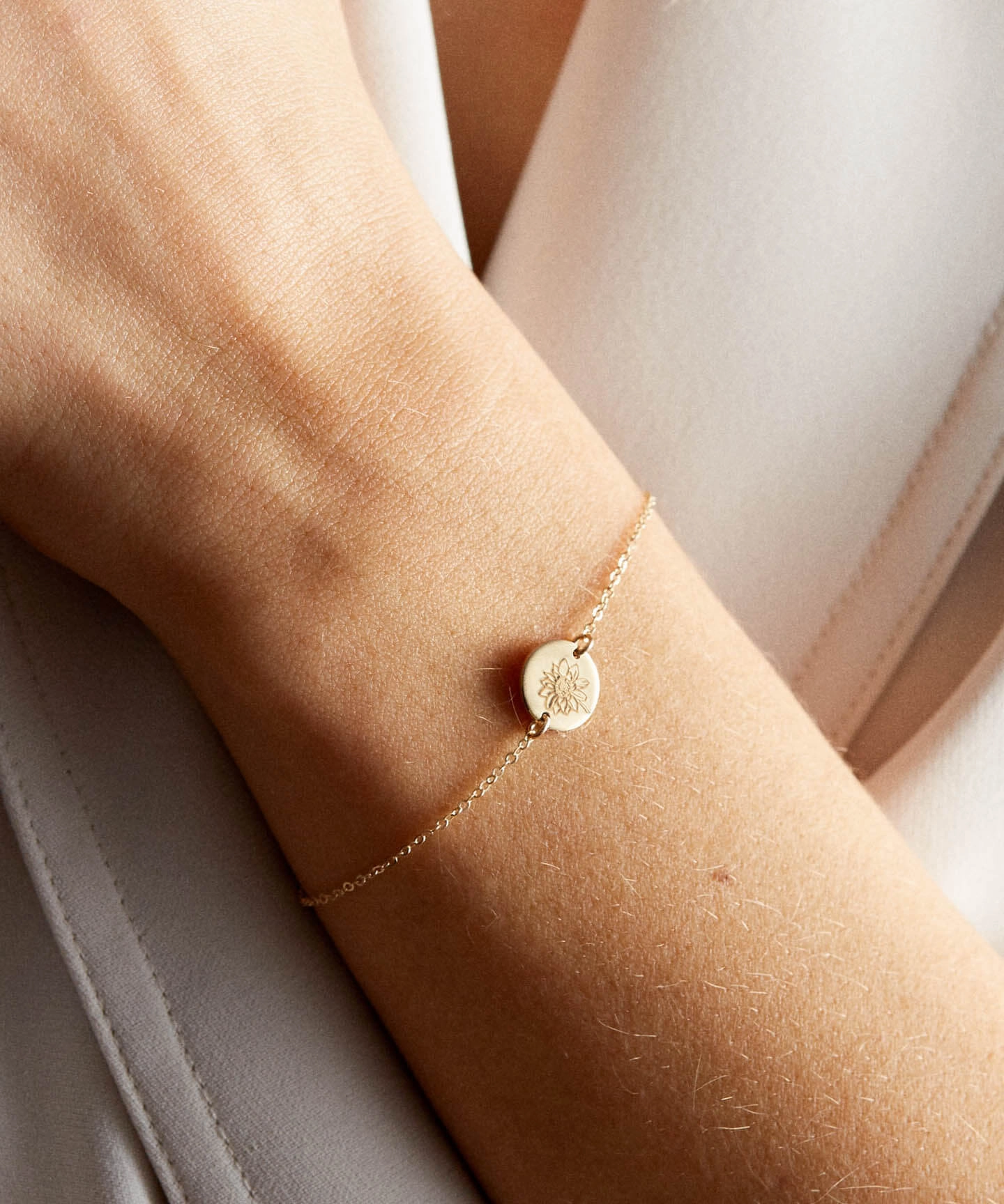 Continental Composites Flora Mila Bracelet