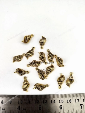 Elegant Pop Daily Fashion Golden conch shell Charms CHMG133 10 gm