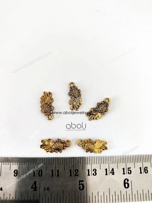 Smooth Fit Classic Touch Golden goldfish charm gold fish ocean theme CHMG124 5 charms