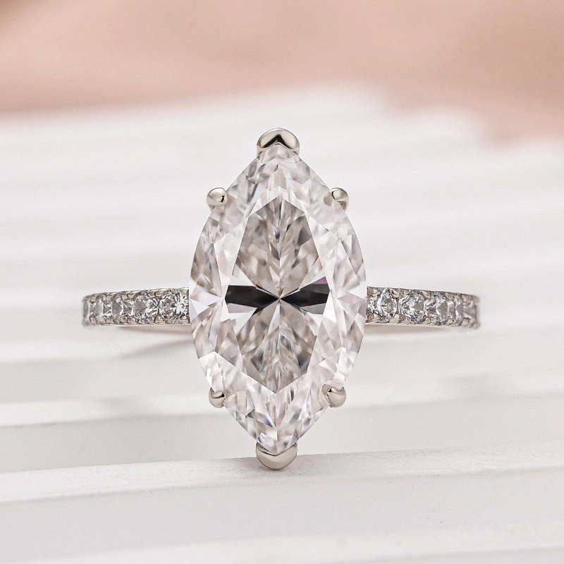 Louily Moissanite 4.0 Ct Marquise Cut Engagement Ring For Women Shimmer Detail