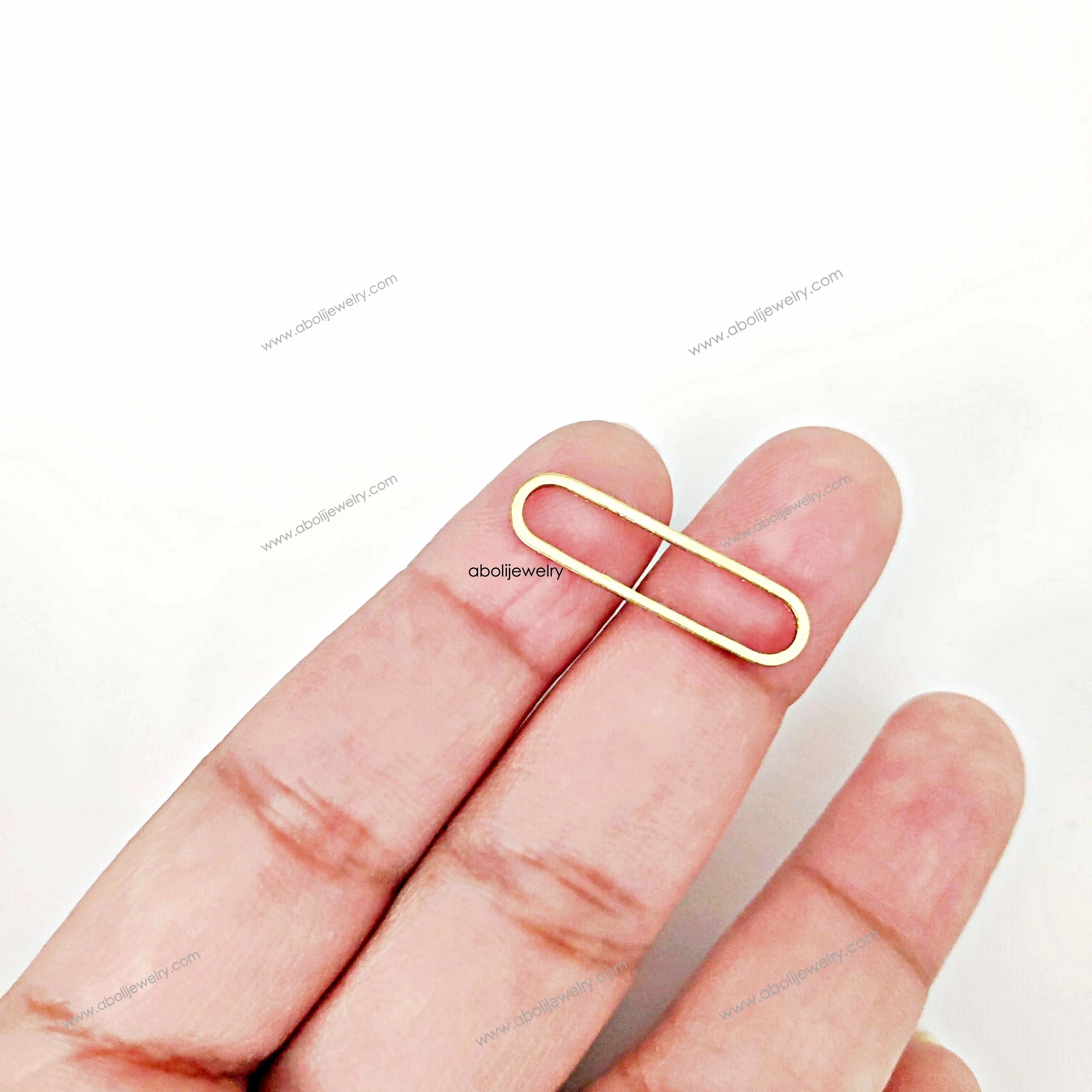 Golden oval link connector raw brass charm RBC12 1 piece Natural Touch