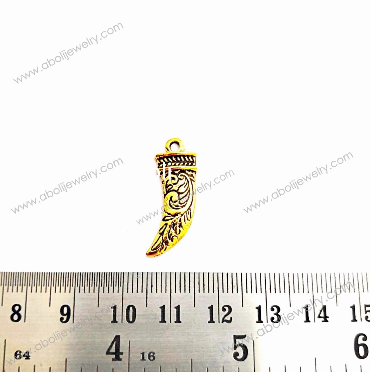Elegant Shine Finish Golden tiger's nail Charm nail motif CHMG25 1 charm