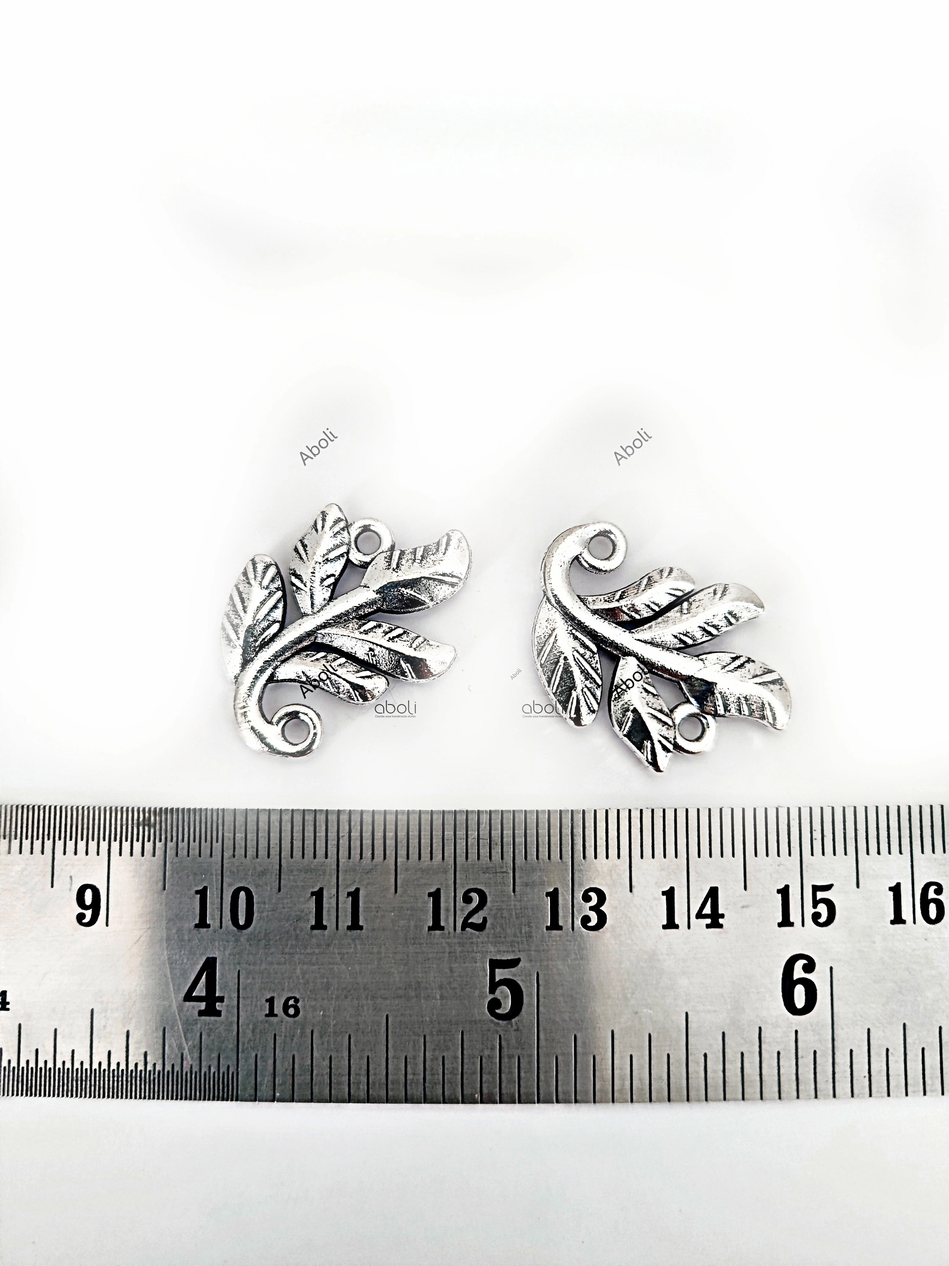 Exquisite Accent Silver Charm leaf branch charm connector double sided CHMS128 1 charm