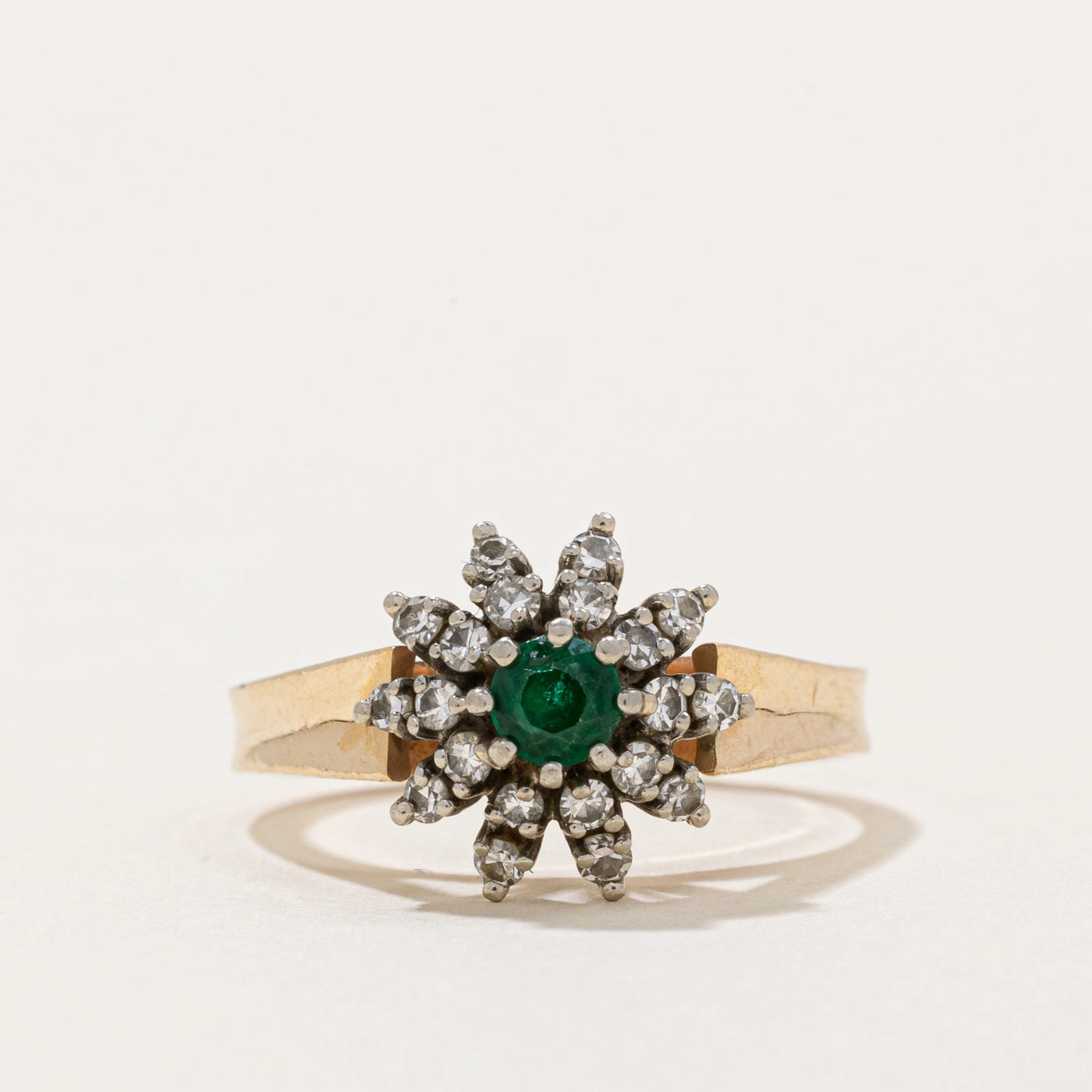 Light Feature Emerald & Diamond Cluster Ring | 0.15ct, 0.20ctw | SZ 6 |
