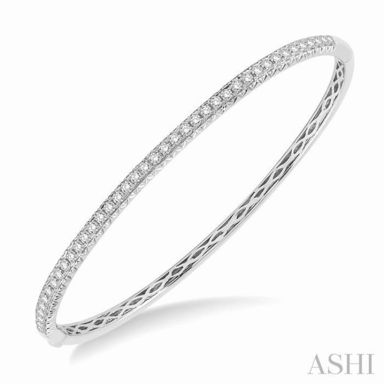 1 Ctw Round Cut Diamond Stackable Bangle in 14K White Gold Angelic Blends