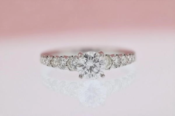 Center Pave Tapering Round Diamond Engagement Ring Neat Finish Glamorous Piece