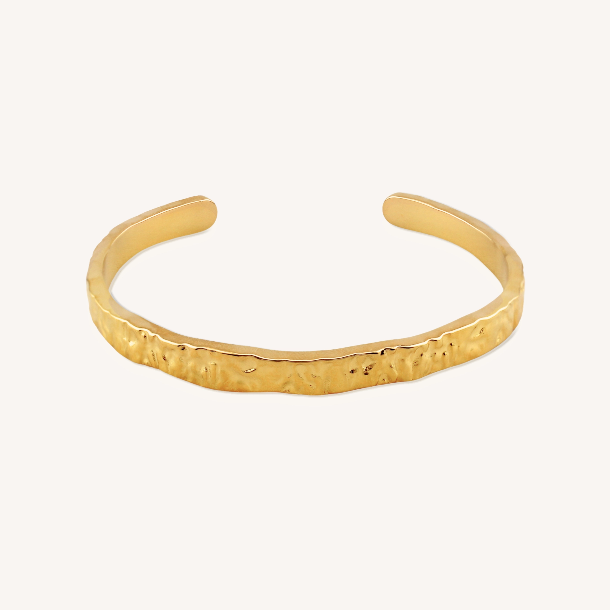 HIGHTIDE HAMMERED BANGLE Joint Possession