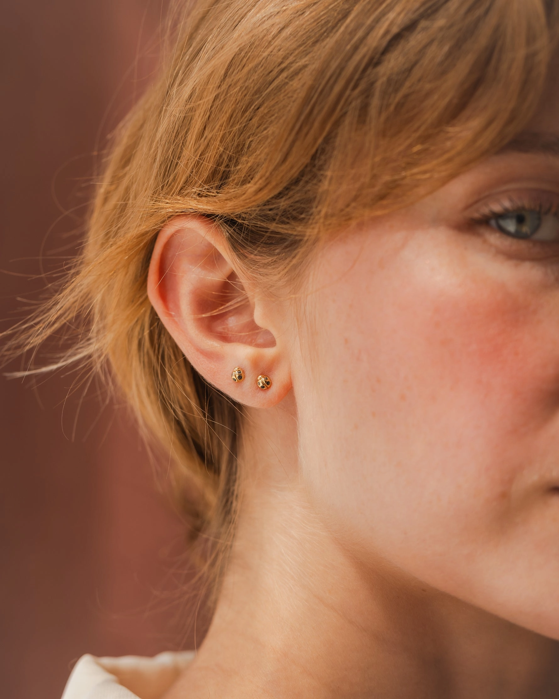 Circular Accent Trendy Ornament Ladybug Studs