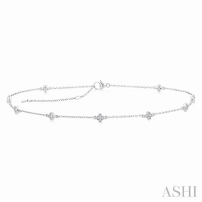 Symmetrical Detail 1/6 Ctw Four-Leaf Clover Round Cut Diamond Station Anklet in 10K White Gold