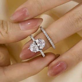 Cozy Accent 4.0 Carat Oval Cut Wedding Ring Set With Classic Half Wedding Band