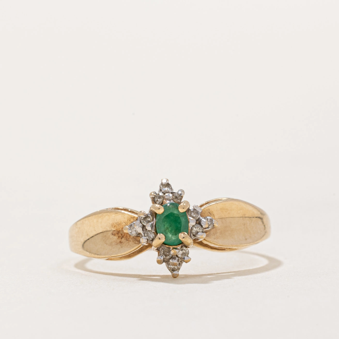 Emerald & Diamond Cluster Ring | 0.10ct, 0.06ctw | SZ 7.75 | Delicate Charm