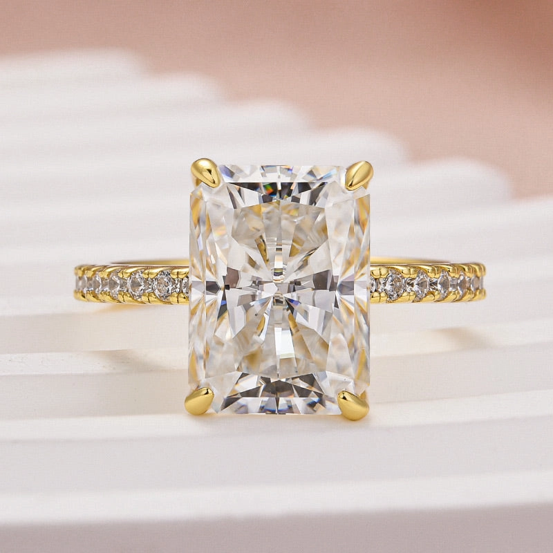 Louily Enchanting Moissanite 4.5 Carat Yellow Gold Radiant Cut Engagement Ring Versatile Accessory Dainty Accent