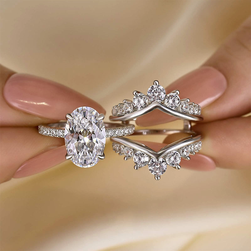 Timeless Fit Enchanted Edge Louily Exclusive Oval Cut Wedding Ring Set With Jacket Wedding Band