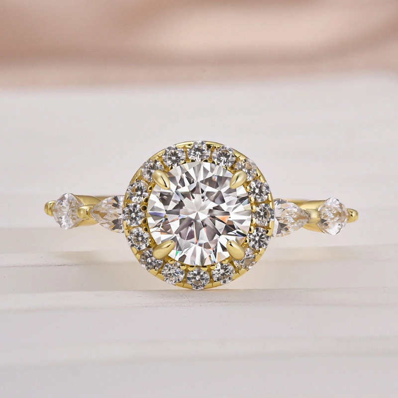 Louily Moissanite 1.0 Ct Halo Round Cut Yellow Gold Promise Ring Gleaming Accent Soft Glimmer