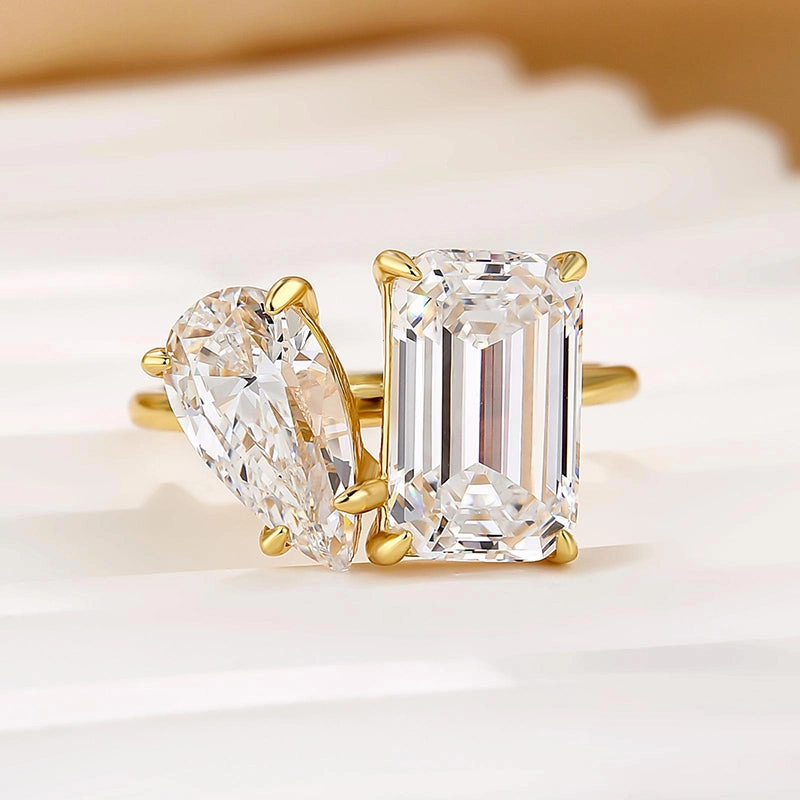 Luxury Layer Louily Unique Double Stones Design Emerald Cut & Pear Cut Engagement Ring In Sterling Silver