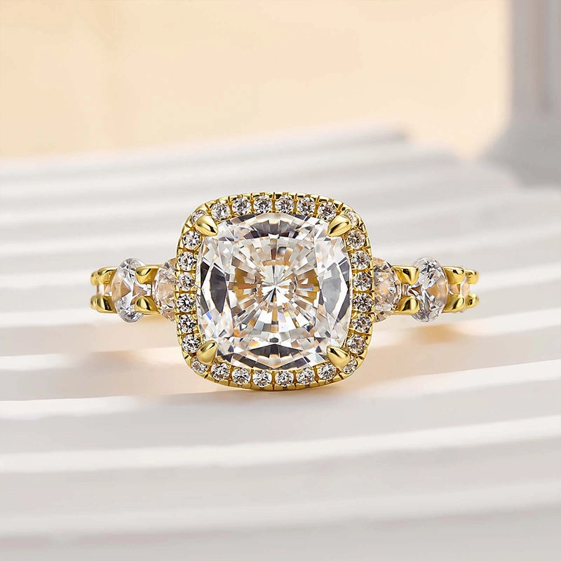 Louily Vintage Halo Cushion Cut Engagement Ring For Women Lightweight Piece