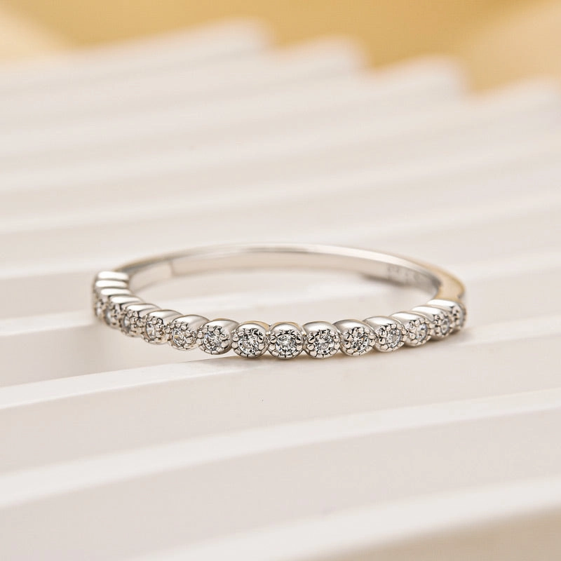 Sophisticated Shape Beauty Fit Louily Simplicity Women's Wedding Band In Sterling Silver