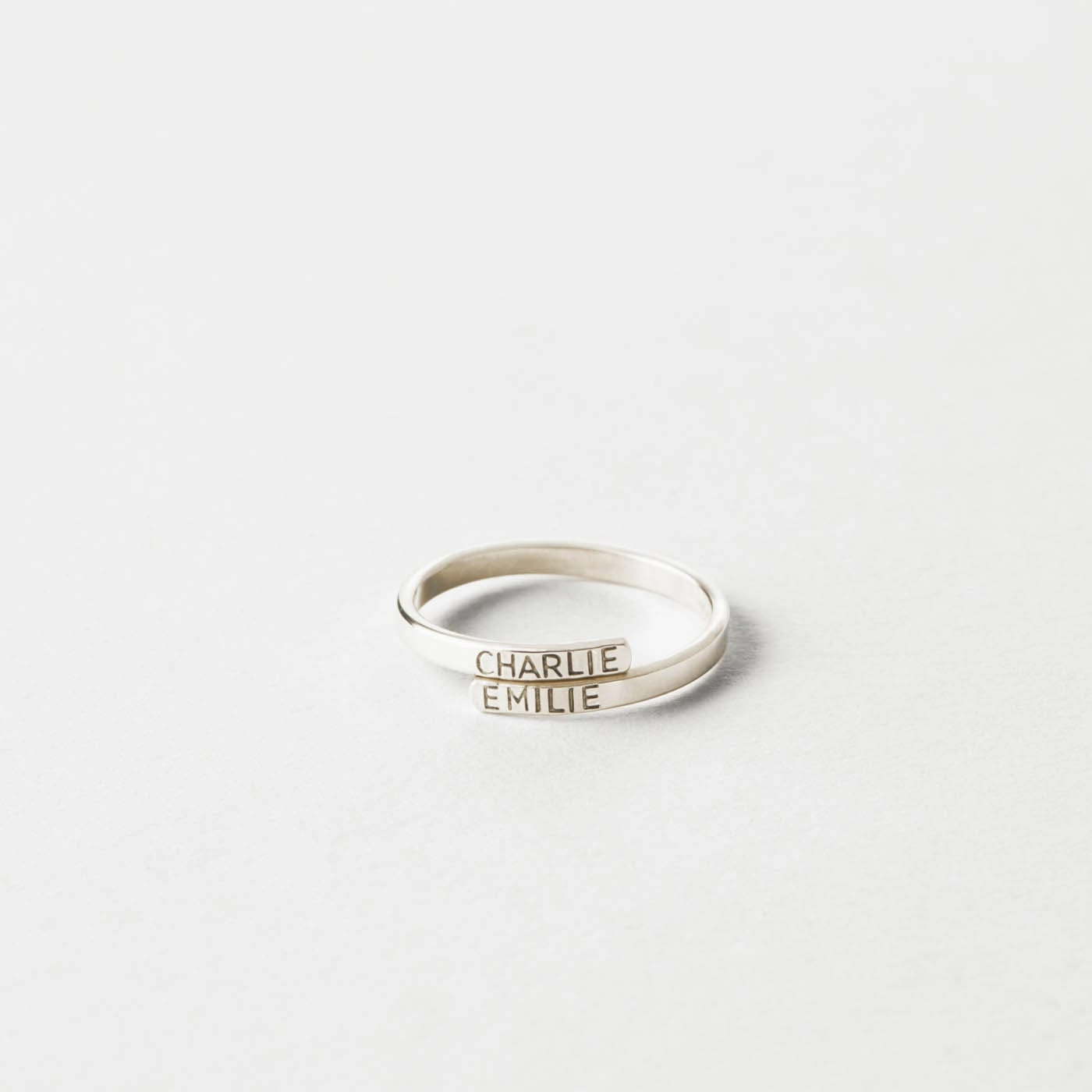 Memoire Ring Couple Style Designer Item