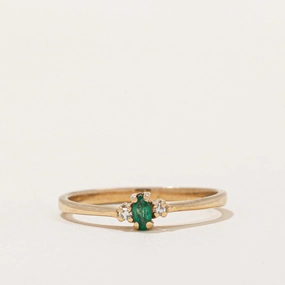 Polished Line Creative Edge Emerald & Diamond Ring | 0.04ct, 0.01ctw | SZ 7.25 |