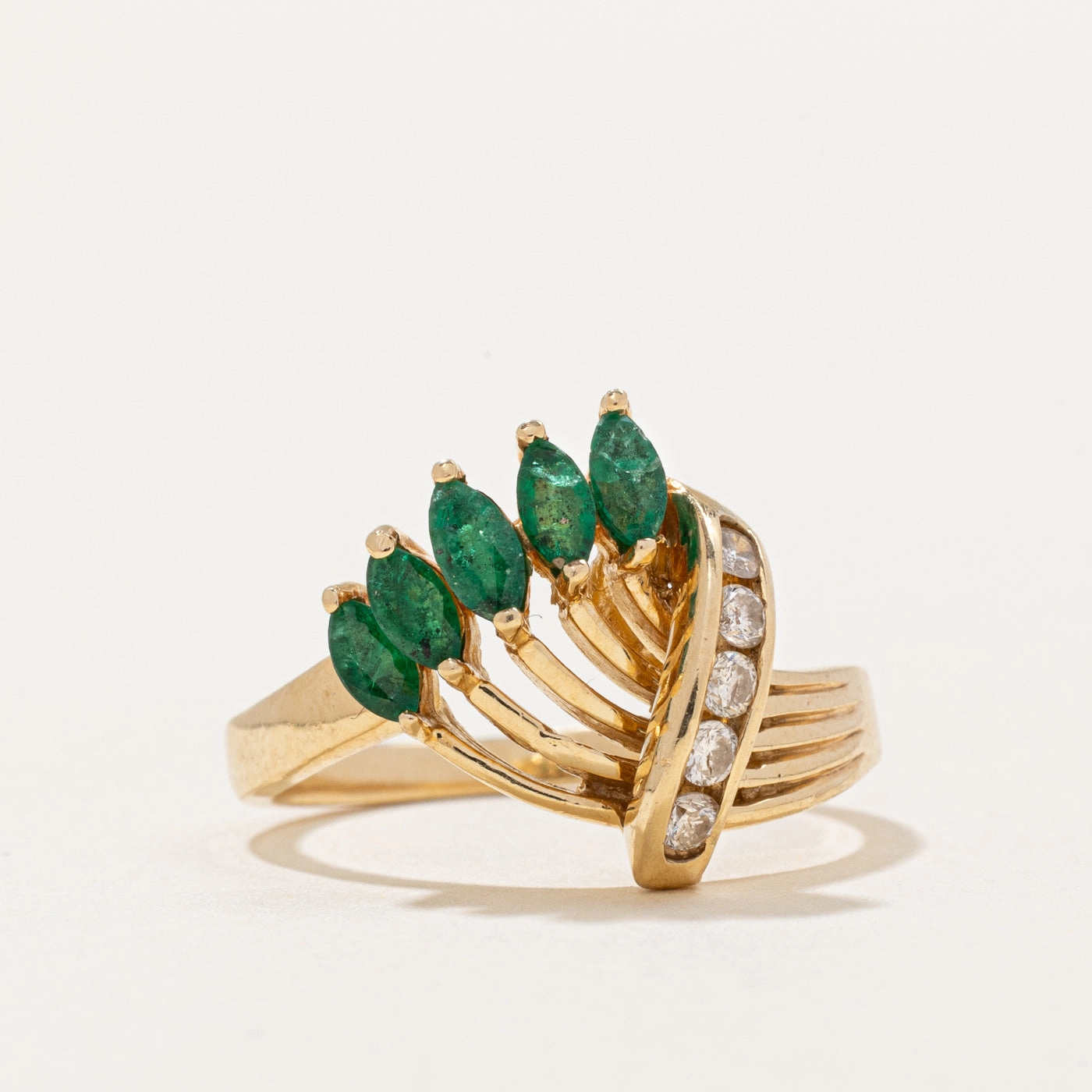 Emerald & Diamond Cocktail Ring | 0.30ctw, 0.11ctw | SZ 6.25 | Distinctive Layer