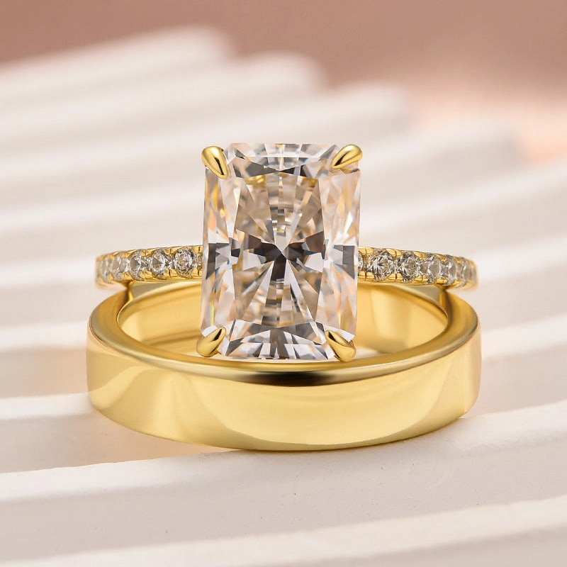 Moissanite 3.5 Ct Radiant Cut Yellow Gold Wedding Ring Set with Wide Wedding Band Style Detail