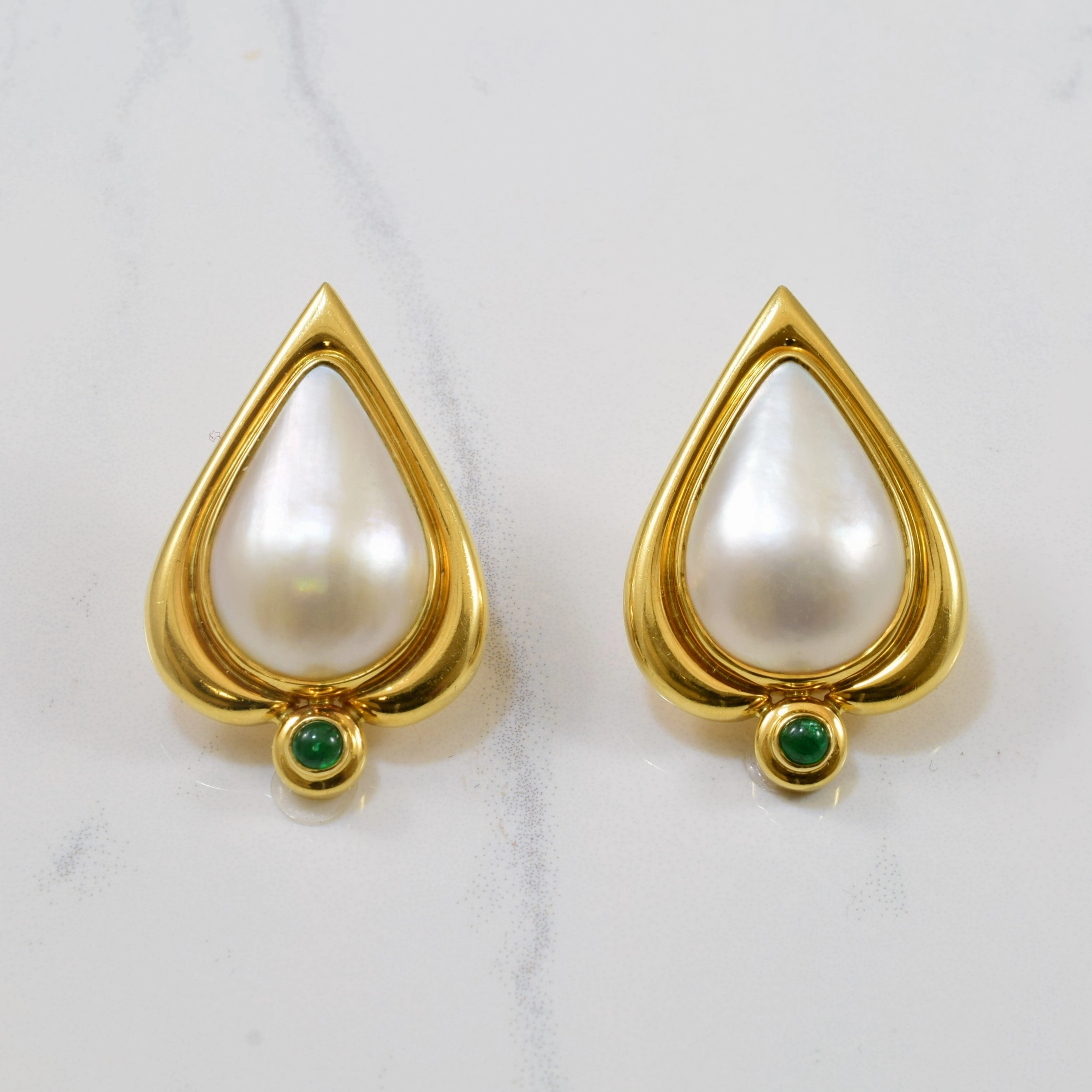 Fashion Must Sophisticated Charm Brinkhaus' Mabe Pearl & Emerald Earrings | 20.0ctw, 0.20ctw |