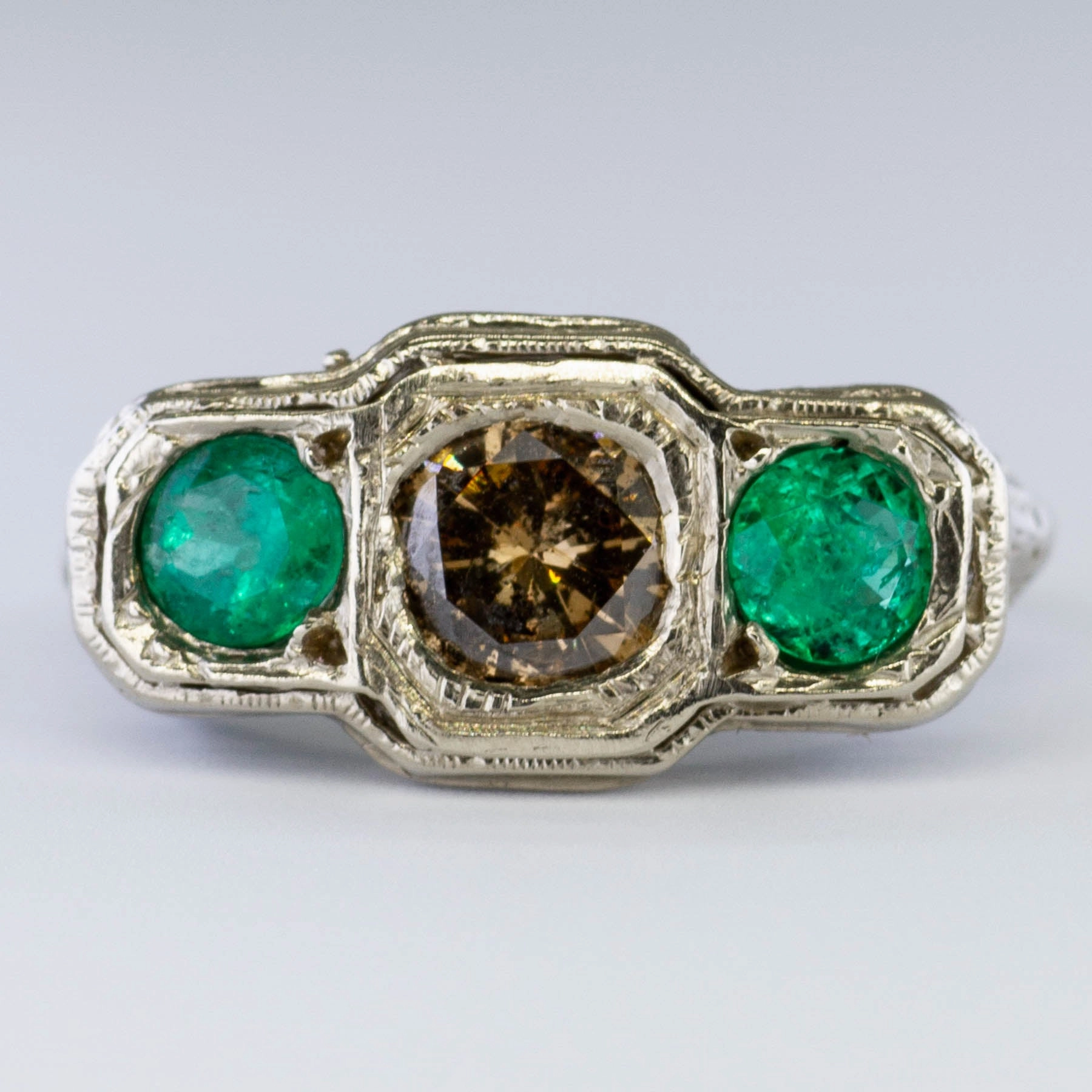 Lifestyle Fit Graceful Vibe Ornate Art Deco Diamond & Emerald Ring | 0.62ct, 0.50ctw | SZ 5.5 |