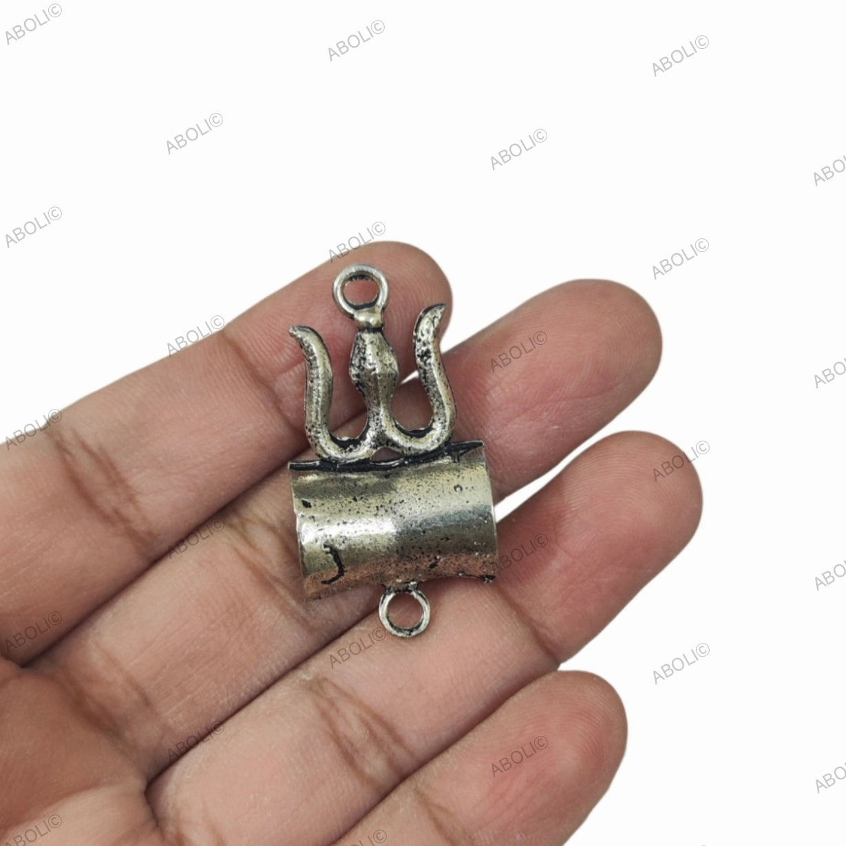 Refined Detailing Seasonal Accent Oxidised silver Trident Damru Shiva pendant rakhi connector SP235