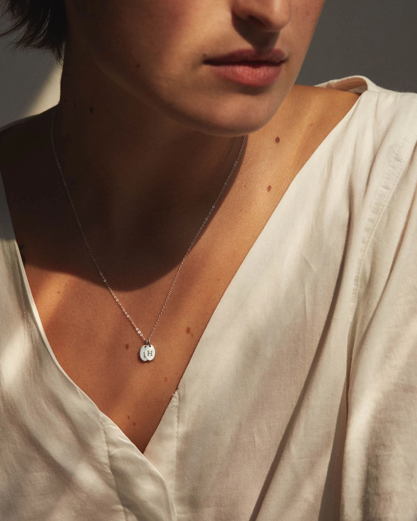 Extra Mary Oval - 6x9mm Brilliant Shine