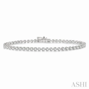 2 Ctw Tri-Prong Round Cut Diamond Tennis Bracelet in 14K White Gold Delightful Mixes Quest Memento