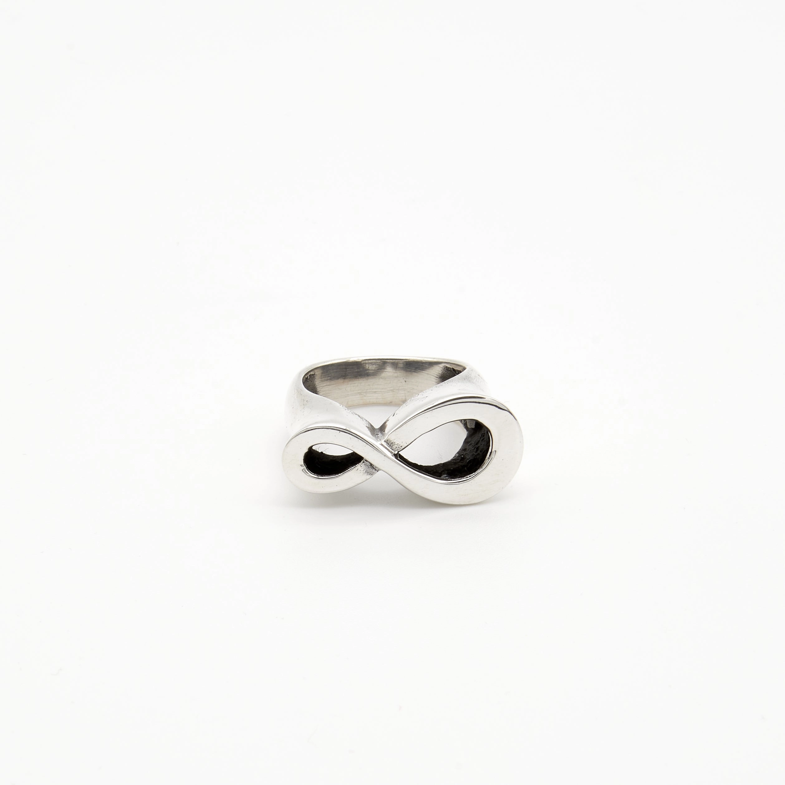 Elegant Work Infinity Sterling Silver Ring