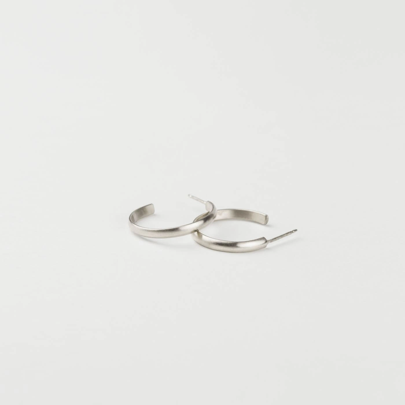 Decorative Decor Cindy Hoops