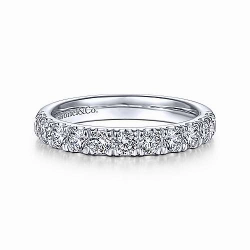 Creative Ornament Groundbreaking Design Prong Set Round Diamond Wedding Band .79 Cttw 14k White Gold